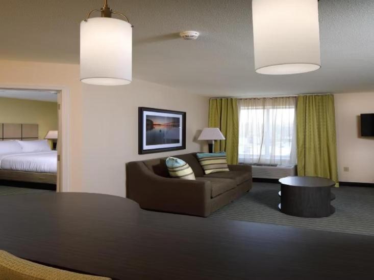 Candlewood Suites - Newark South - University Area By Ihg Luaran gambar