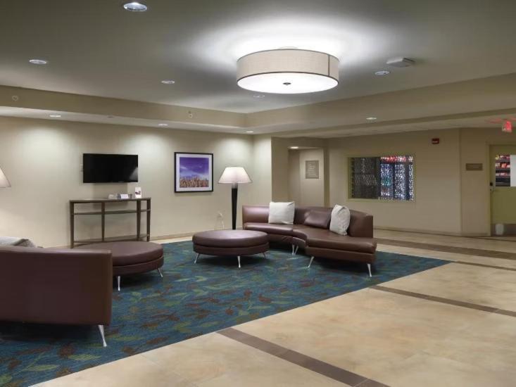 Candlewood Suites - Newark South - University Area By Ihg Luaran gambar