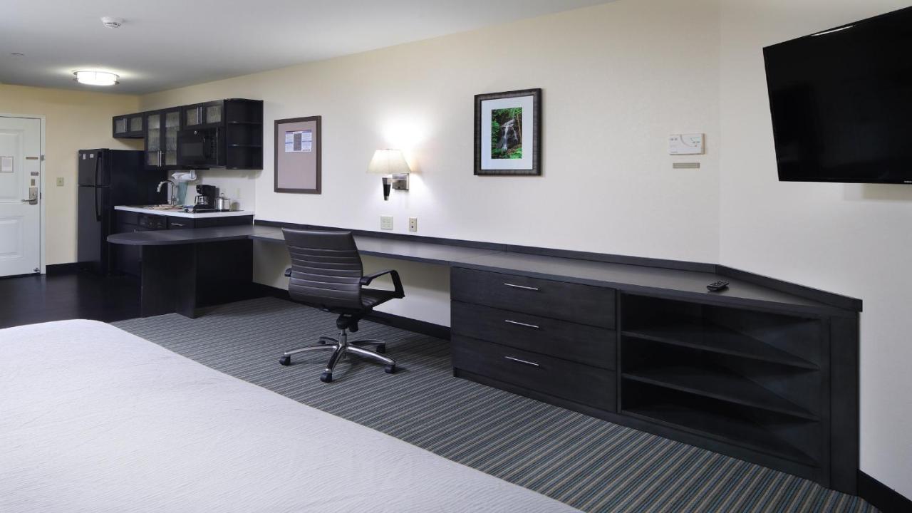 Candlewood Suites - Newark South - University Area By Ihg Luaran gambar