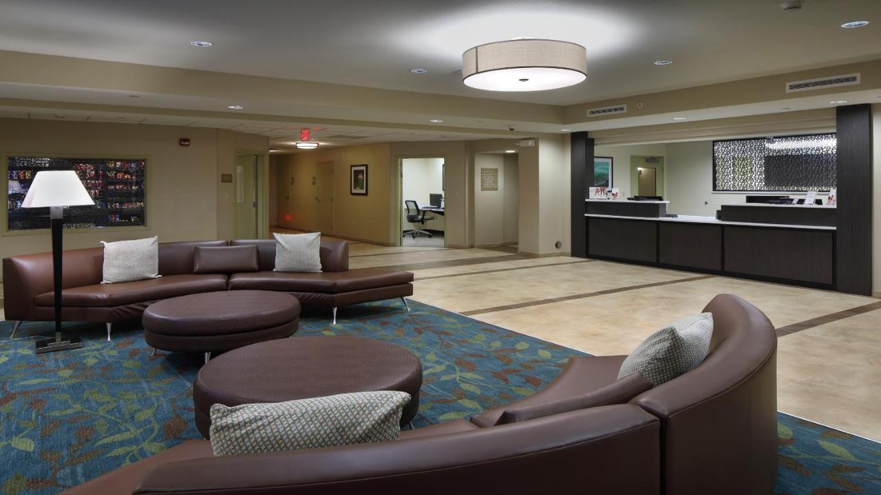 Candlewood Suites - Newark South - University Area By Ihg Luaran gambar